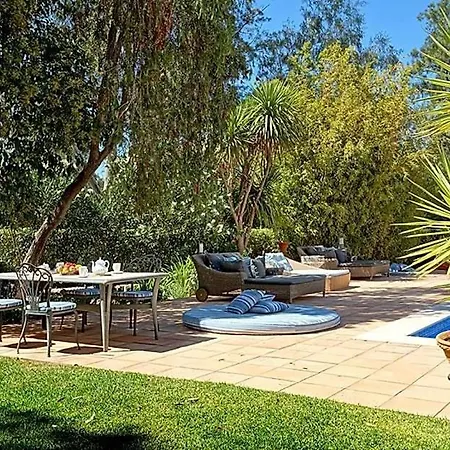 Alvor Sleeps 10 Pool Air Con Wifi بورتيماو