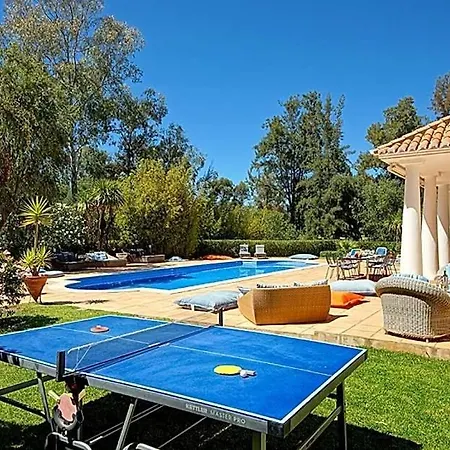 Alvor Sleeps 10 Pool Air Con Wifi بورتيماو