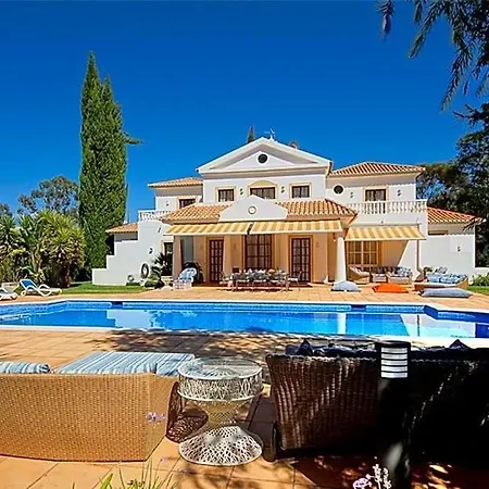 Alvor Sleeps 10 Pool Air Con Wifi